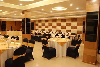 Glades Hotel Mohali