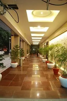 Glades Hotel Mohali