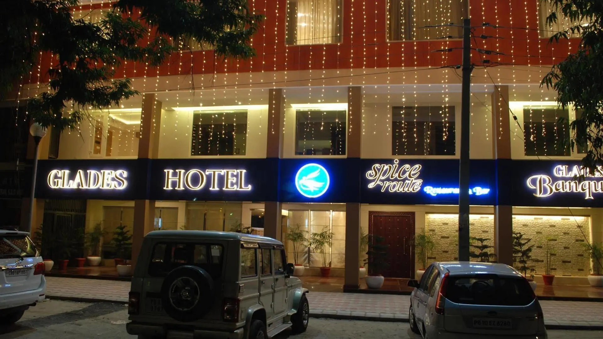 Glades Hotel Mohali